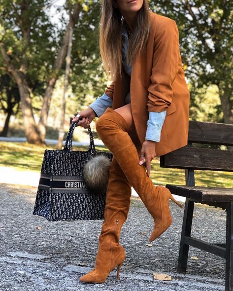 Tan knee high boots outfit