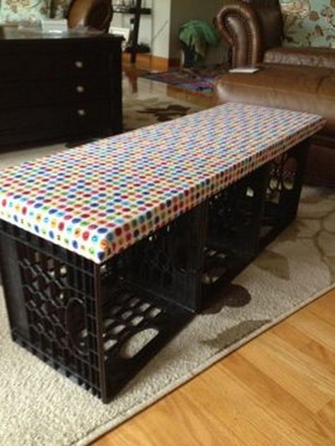 Nine ways to repurpose milk crates | The Owner-Builder Network Milk Crate Bench, Plastic Milk Crates, Crate Bench, Crate Seats, Diy Crate, Crate Diy, Plastic Milk, Plastic Crates, Bench Seats