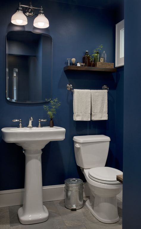 Deep Blue Bathroom Walls, Small Navy Blue Bathroom, Deep Blue Bathroom Ideas, Dark Blue Half Bathroom, Dark Blue Toilet, Blue Half Bath, Dark Blue And White Bathroom, Royal Blue Bathroom Ideas, Royal Blue Bathroom Decor