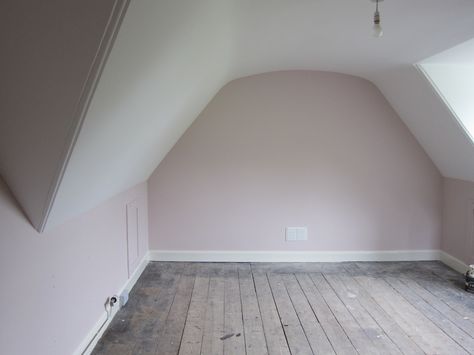 Farrow and Ball 'Calamine' Baby Nursery Inspiration, Farrow And Ball, Design Grafico, Nursery Inspiration, Texture Design, Garden Styles, Interior Design Inspiration, Home Bedroom, Kids Bedroom