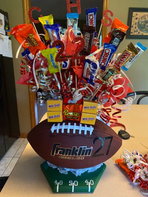 Football Boyfriend Gifts, Football Banquet Centerpieces, Senior Football Gifts, Football Gift Baskets, Football Locker Decorations, Senior Night Football, Football Candy, Football Treats, Football Banquet