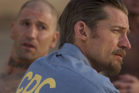 "Shot Caller" movie still, 2017.  L to R: Jon Bernthal, Nikolaj Coster-Waldau.  PLOT:  An inmate (Coster-Waldau) is forced by the leader of his gang (Bernthal) to orchestrate a major crime with a brutal rival gang on the streets of Southern California upon his release from prison. Shot Caller, Cersei And Jaime, Estilo Cholo, Nikolaj Coster, Major Crimes, Nikolaj Coster Waldau, Jon Bernthal, Movie Shots, Driving Photography