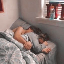 Sleep With Boyfriend, Couples Sleeping Together, 90s Photos, Couple Sleeping, Cute Couples Cuddling, Aesthetic Couple, Couple Goals Teenagers, Cute Relationship Photos, People Sleeping