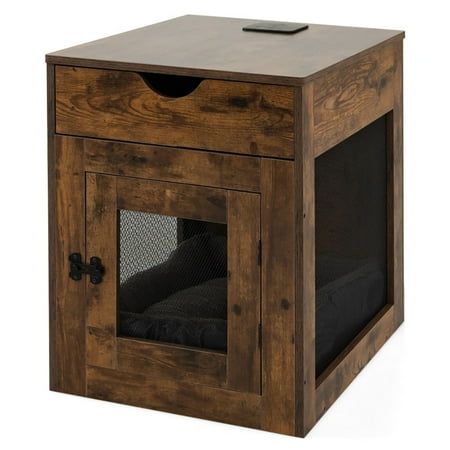 Pallet dog house