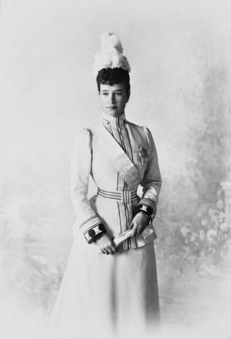 Empress Maria Feodorovna Empress Maria Feodorovna, Alexandra Of Denmark, Maria Feodorovna, House Of Romanov, Romanov Dynasty, Tsar Nicholas Ii, Tsar Nicholas, Romanov Family, Old Photography