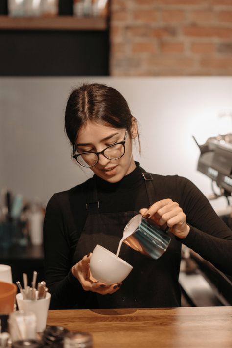 Breakfast Shot, Coffee Shop Business Plan, Starting A Coffee Shop, Opening A Coffee Shop, Coffee Shop Branding, Coffee Shop Business, Coffee Shop Photography, Coffee Shot, Coffee Instagram