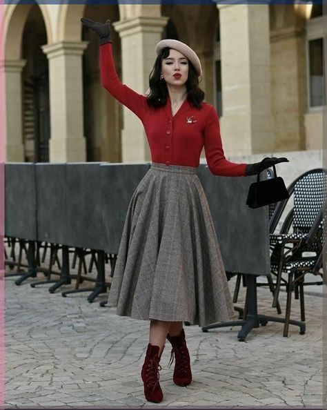 1940s Fashion Women Evening, 1950 Outfits Women, 40s Outfits For Women, 1950s Outfits Women, Vintage Work Outfit, 1920s Fashion Casual, 40s Clothes, 1950s Fashion Casual, Vintage Outfits Classy Retro