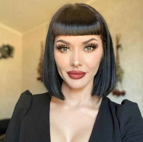 Bettie Bangs Short Hair, Bettie Bangs Hairstyles, Heather Rae, Healthy Relaxed Hair, Gothic Hairstyles, Bob Hairstyles With Bangs, Birthday Hair, Hair Appointment, July 1st