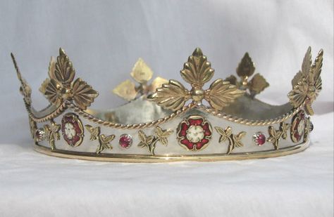 Drachensteintreasures ducal Coronet Crown, Medieval Crown, Fantasy Crown, Crown Aesthetic, Historical Jewellery, Magical Jewelry, Royal Jewels, Royal Jewelry, Crown Jewels