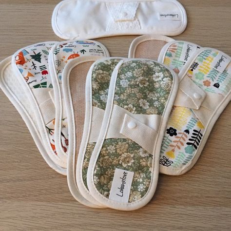 Cloth Menstrual Pads Diy, Diy Cloth Pads, Cloth Pad Pattern, Cloth Menstrual Pad, Period Pads, Reusable Pad, Menstrual Pads, Panty Liner, Sanitary Napkin