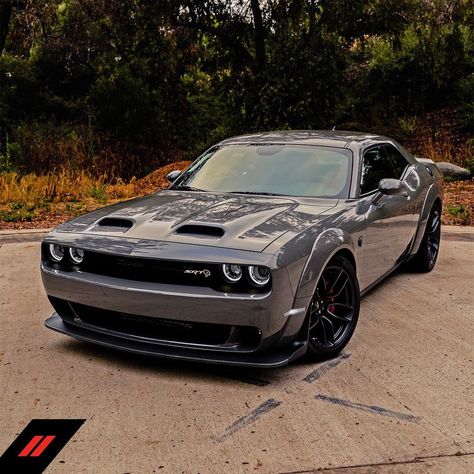 Dodge on Instagram: “This cat can't be tamed. 🚘: @scatcat_797 📸: @jayham_  #ThatsMyDodge #Dodge #Challenger #DodgeChallenger #Hellcat #DodgeHellcat…” Dodge Challenger Hellcat Redeye, Challenger Hellcat Redeye, Hellcat Redeye, 2018 Dodge Challenger Srt, Accessories Organization, Can't Be Tamed, Challenger Hellcat, Cars Accessories, Dodge Challenger Hellcat