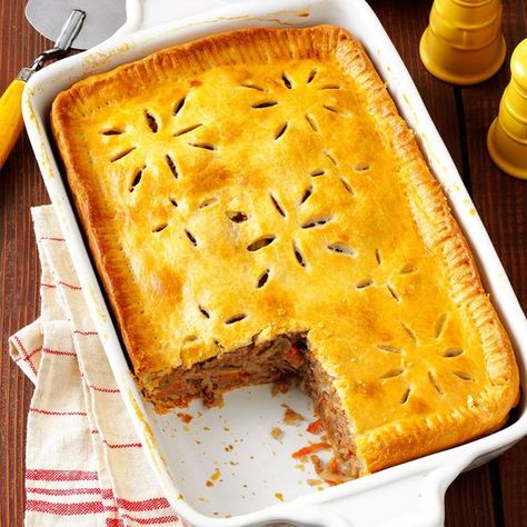 Finland Food, Nordic Recipes, Nordic Recipe, Finnish Food, Meat Pie Recipe, Finnish Recipes, Nordic Food, Norwegian Recipes, Scandinavian Recipes