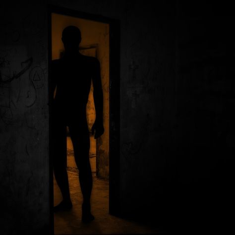 Tall Black Figure Scary, Scary Man Aesthetic, Shadow Of A Man Aesthetic, Scary Men Aesthetic, Shadow Figure Aesthetic, Dark Figure Shadows In Room, Shadow Monster Aesthetic, Tall Shadow Man, Shadow People Aesthetic