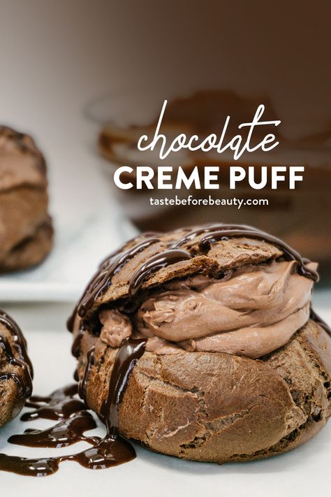 Easy Chocolate Glaze, Chocolate Cream Puffs, Cream Puffs Recipe Easy, Creme Puffs, Choc Mousse, Chocolate Cream Puff, Puff Dessert, Chocolate Puff, Easy Chocolate Mousse