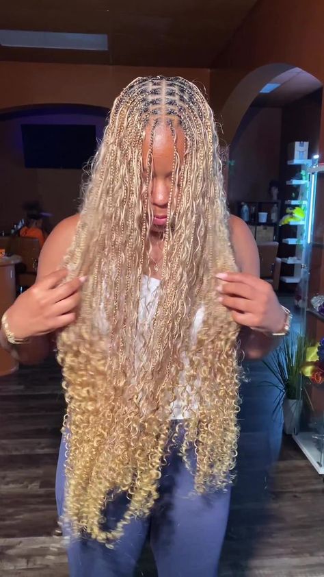 Get your hair game on point | Get ready to slay with Muvaland - the hottest hair in town! 🔥😍👌 | By Muvaland Blonde Short Boho Knotless Braids, Blonde Boho Box Braids, Blonde Bohemian Box Braids, Bohemian Braids Blonde, Boho Blonde Braids, Blonde Bohemian Knotless Braids, Bohemian Knotless Braids 27/613, Blonde Boho Braids, Blonde Knotless Box Braids