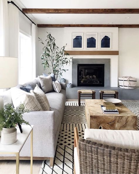 Mcgee Living Room, Cozy Modern Farmhouse Living Room, Studio Mcgee Living Room, Modern Farmhouse Living Room Decor, Farmhouse Living Room Decor Ideas, Coastal Living Rooms, Modern Farmhouse Living Room, Trendy Living Rooms, Farmhouse Decor Living Room