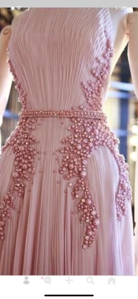 Givenchy Haute Couture, Gaun Koktail, Haute Couture Embroidery, Gaun Fashion, Couture Embroidery, Couture Mode, Couture Details, Couture Gowns, Embroidery Fashion