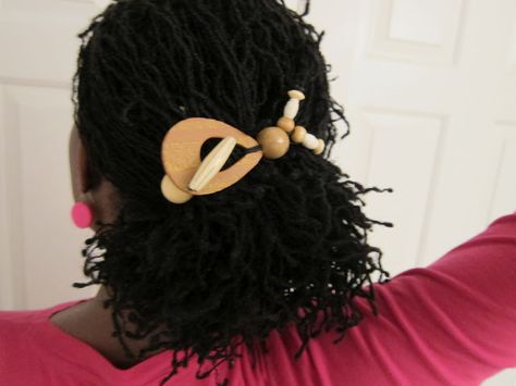 How to make a loc tie Diy Loc Accessories, Loc Ties, Locks Styles, Fancy Ponytail, Tie Tutorial, Hair Ties Tutorial, Dread Heads, Sister Locks, Hair Magic