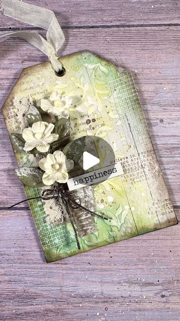 Mixed Media Tags Tutorials, Mixed Media Tags Ideas, Stick Flowers, Tim Holtz Distress Crayons, Junk Journal Embellishments, Vicky Papaioannou, Cover Instagram, Distress Crayons, Ink Blending