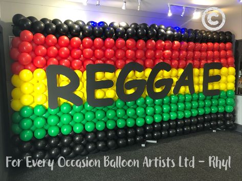 Jamaican Party Decorations, Juneteenth Decorations, Jamaica Aesthetic, Jamaica Party, Dancehall Party, Reggae Concert, Juneteenth Party, Hippie Cake, Rasta Party