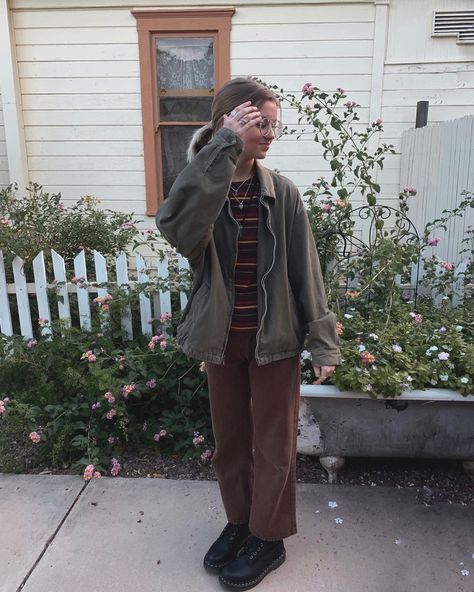 Outfit style aesthetic fall autumn sweater weather Autumn Fits, Brown Pants, Fall Fits, Winter Fits, Swaggy Outfits, 가을 패션, Outfit Inspo Fall, Mode Inspiration, Dream Clothes