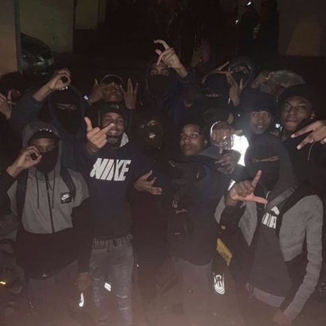 Southside Gang Sign, Gang Pfps For Discord, Norte Gang, Gang Pics, Usernames For Instagram, Hard Fits, Gang Aesthetic, Gang Members, Ken Carson