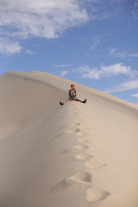 Kelso sand dunes in California. Never been before and loved it. We camped at the base and journeyed up in the morning before the sun got too hot. Will definitely be heading back here some day. Bring water!!! #backpacker #travel #backpacking #ttot #tent #traveling http://bit.ly/2FQ4dls San Dunes Photoshoot, Sand Dunes Aesthetic, Sand Dune Photoshoot, Sand Dunes Outfit, Dune Photography, Pnw Roadtrip, Kelso Dunes, Desert Photoshoot Ideas, Sand Dunes Photoshoot