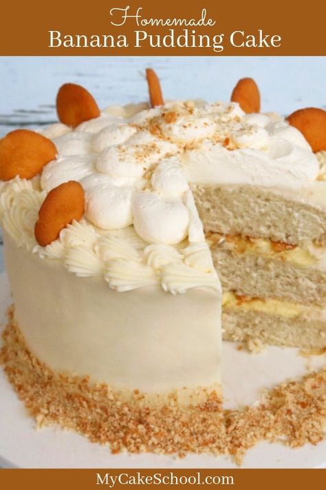 Banana Pudding Cake Recipe, Pudding Cake Recipe, Vanilla Cream Filling, Pudding Cheesecake, Cheesecake Squares, Banana Pudding Cake, Homemade Banana Pudding, Cake Form, Banana Pudding Cheesecake