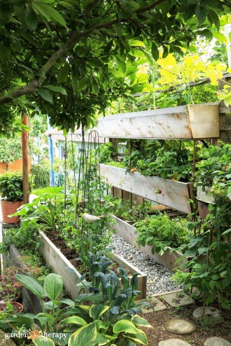 15 DIY Vertical Vegetable Garden Ideas & Projects • The Garden Glove Living Sustainably, Vertical Vegetable Garden, Vertical Garden Diy, Veg Garden, Vegetable Garden Design, Food Garden, Garden Bed, Veggie Garden, Garden Cottage