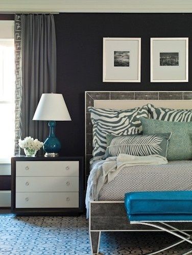 Houzz contempo Navy Bedroom Walls, Dramatic Bedroom, Blue Gray Bedroom, Grey Bedroom Design, Navy Bedrooms, Blue Painted Walls, Teal Bedroom, Прикроватные Тумбочки, Gray Bedroom