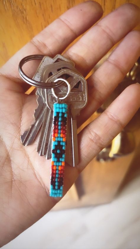 Gunville Keychain Accessory - Etsy Beaded Keychains Native American, Beaded Keychains Patterns, Loom Beading Patterns, Beading Designs, Native American Beadwork Patterns, Native Beading, Native Beading Patterns, Bead Loom Designs, Beadwork Designs