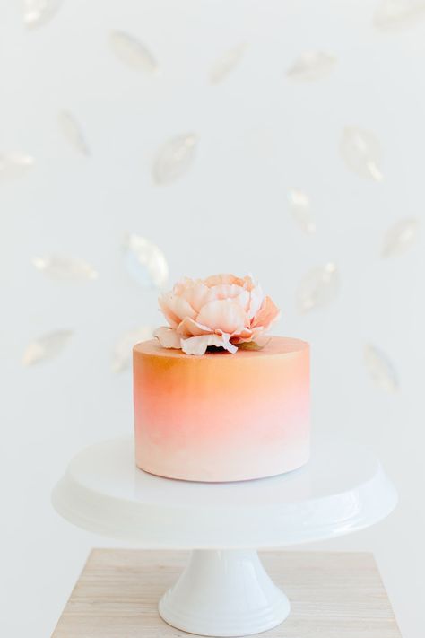 Peach & Osprey Blue Wedding Inspiration by Kara Taylor Photography & Peachy Keen Coordination | SouthBound Bride Banana Magic Cake, Crazy Wedding Cakes, Colorful Wedding Cakes, Wedding Cake Ombre, Watercolor Cake, Blue Wedding Inspiration, Peach Cake, Ombre Cake, Romantic Wedding Cake