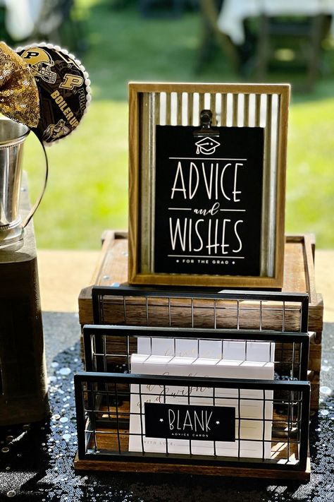 Advice and Wishes graduation party sign and table Backyard Grad Party Ideas, Grad Party Outdoor, Outdoor Grad Party, Graduation Party Ideas Decorations, Graduation Party Inspiration, Grad Party Theme, Graduation Party Pictures, Graduation Party Desserts, Modern Graduation Party