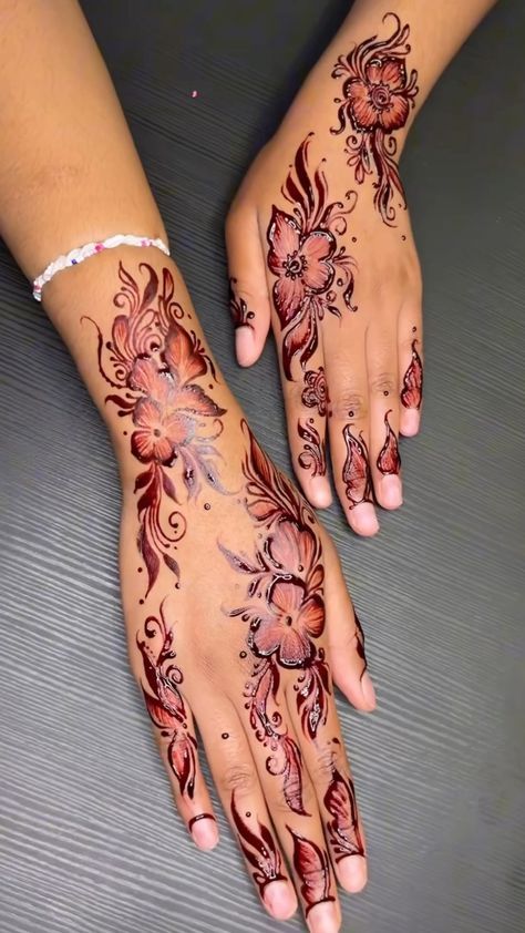 Cute Henna Designs, Cute Henna Tattoos, Henna Style Tattoos, Henna Tutorial, Red Henna, Henna Nails, Henna Inspired Tattoos, Cute Henna, Henna Tattoo Hand