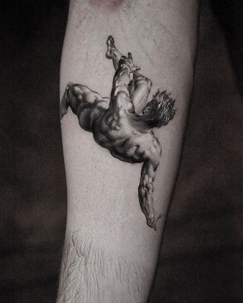 Avihoo Ben Gida Tattoo Artist (@avihoobg_tattoo) • Instagram photos and videos Men’s Greek Mythology Tattoos, Greek Mythology Back Tattoo, Icarus Stomach Tattoo, Tattoos Icarus, Realism Greek Mythology Tattoo, Fall Of Icarus Tattoo, Mens Side Tattoos, Female Tattoo Designs, Tattoo Ideas For Female