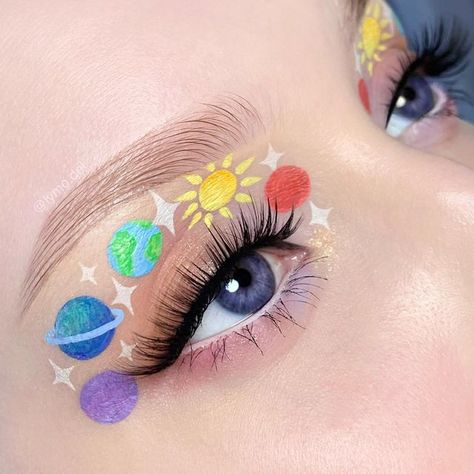 Universe Makeup, Makeup Ojos, Makeup Drawing, Flower Makeup, Cute Eye Makeup, Graphic Makeup, Work Makeup, Rave Makeup, Barbie Makeup