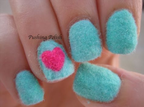 Fuzzy nails Heart Sweater Nails, Super Cute Nails, Sweater Nails, Nail Pictures, Nail Polish Trends, Thick Wool, Heart Sweater, I Love Nails, How To Knit