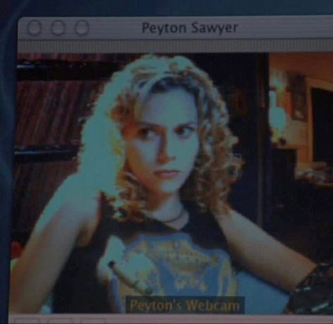 Hillary Burton, Hilarie Burton, Peyton Sawyer, Manic Pixie Dream Girl, Dawsons Creek, Film Reels, Brown Eyed Girls, Tree Hill, One Tree Hill