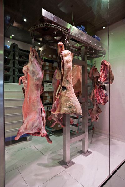 Butcher Table, Meat Store, Dry Aged Beef, Food Retail, Meat Shop, Meat Markets, Butcher Shop, Book Author, Processed Meat