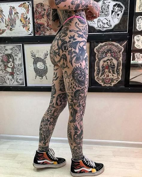 Traditional Tattoo Leg Sleeve, Communication Model, Traditional Tattoo Woman, Tattoo Large, Back Of Leg Tattoos, Woman Butterfly, Drawing Butterfly, Tato Tradisional, Tattoo Mehndi