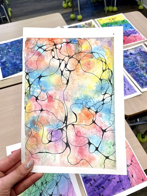 Neurographic Art How To, Neurographic Art Ideas, Neurographica Art, Teaching Art Elementary, Neuroscience Art, Neurology Art, Reverse Coloring, Visual Art Lessons, Printmaking Projects