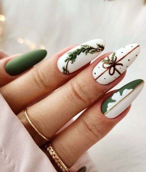 Christmas Gel Nails, Christmas Nail Design, Cute Christmas Nails, Christmas Nails Acrylic, Winter Nail Art, Winter Nail Designs, Festival Nails, Nagel Inspo, Christmas Nail Designs