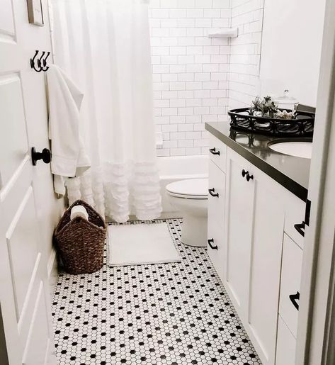 Black And White Hexagon Tile Bathroom, Bathroom Floor Decor, White Hexagon Tile Bathroom, Black And White Bathroom Floor, Hexagon Tile Bathroom, Black Tile Bathrooms, White Hexagon Tiles, Black And White Tiles Bathroom, Mosaic Bathroom Tile