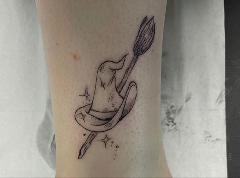 Elphaba Tattoo by inkchanted.tattoo Elphaba Tattoo Ideas, Elphaba And Glinda Tattoos, Wicked Tattoo Designs, Wicked Musical Tattoo Ideas, Elphaba Tattoo, Wicked The Musical Tattoo, Wicked Tattoo Ideas, Wicked Tattoos Musical, Musical Tattoos