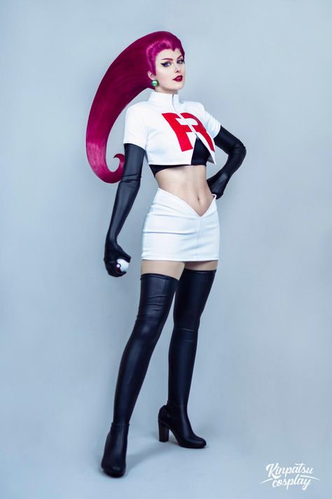 Pokemon Cosplay Female, Jessie Cosplay, Rocket Cosplay, Team Rocket Cosplay, Jessie Team Rocket, Jessie Pokemon, Superhero Cosplay, Pokemon Cosplay, Cosplay Tutorial