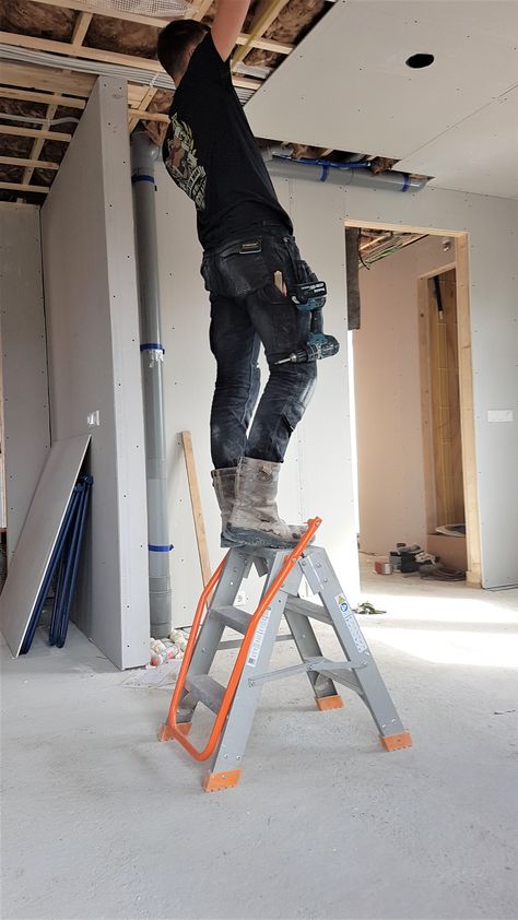 Carpenter Aesthetic Man, Tradesman Aesthetic, Construction Aesthetic Men, Blue Collar Men Worker Outfits, Blue Collar Men Aesthetic, Blue Collar Aesthetic Men, Blue Collar Men Worker Aesthetic, Work Boots Outfit Men, Blue Collar Men Worker