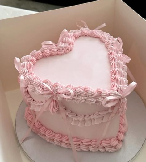 Heart pink cake with pink bow Galantine Cakes, Pink Bow Heart Cake, Heart Cake Coquette, Cute Valentines Cake Ideas, Cake With Pink Bows, Pink Vintage Cake With Bows, Ruffle Heart Cake, Bow Bday Cake, Girly Heart Cake