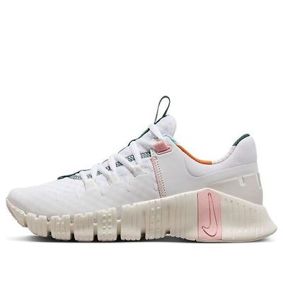 (WMNS) Nike Free Metcon 5 'White Pink Blood' FN8920-161 Athletic Shoes Women's, Gym Sneakers Women, Cute Workout Shoes, Nike Running Shoes For Women, Workout Shoes For Women, Work Out Shoes, Volleyball Sneakers, Cross Country Shoes, Gym Girlie