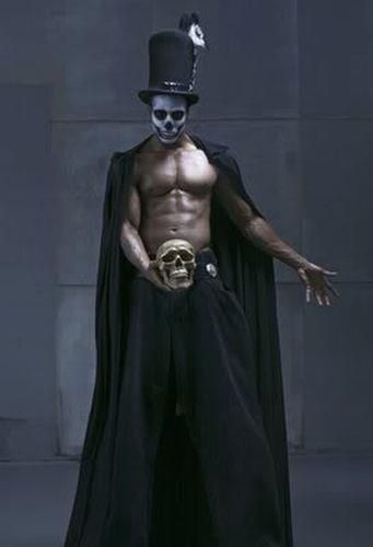 Baron Samedi. Voodoo Costume, Dr Tattoo, Baron Samedi, Papa Legba, New Orleans Voodoo, Marie Laveau, Male Witch, Voodoo Hoodoo, Witch Doctor