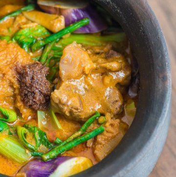 How to Cook Pinoy Kare Kare Best Kare Kare Recipe, Beef Guisado, Beef Tripe Stew, Kare Kare Recipe, Beef And Potato Casserole, Beef Potato Casserole, Biko Recipe, Beef Caldereta, Corned Beef Recipe